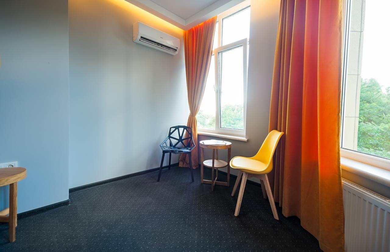 Beehive Hotel Odesa Exterior photo