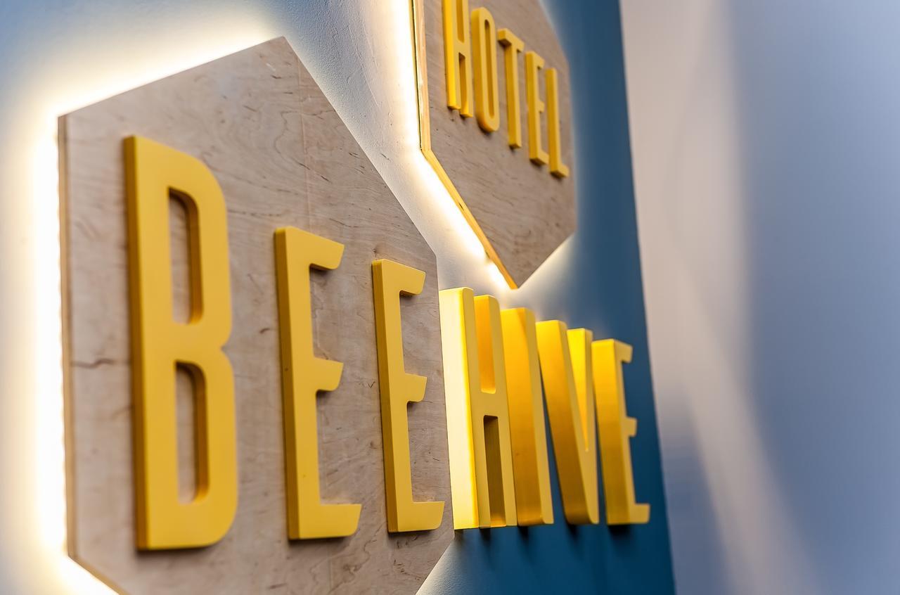 Beehive Hotel Odesa Exterior photo