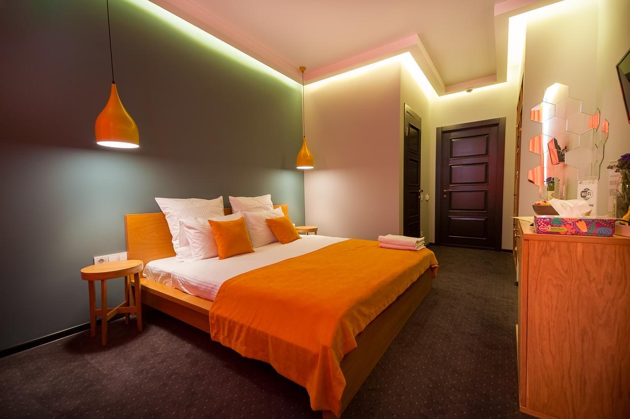 Beehive Hotel Odesa Exterior photo