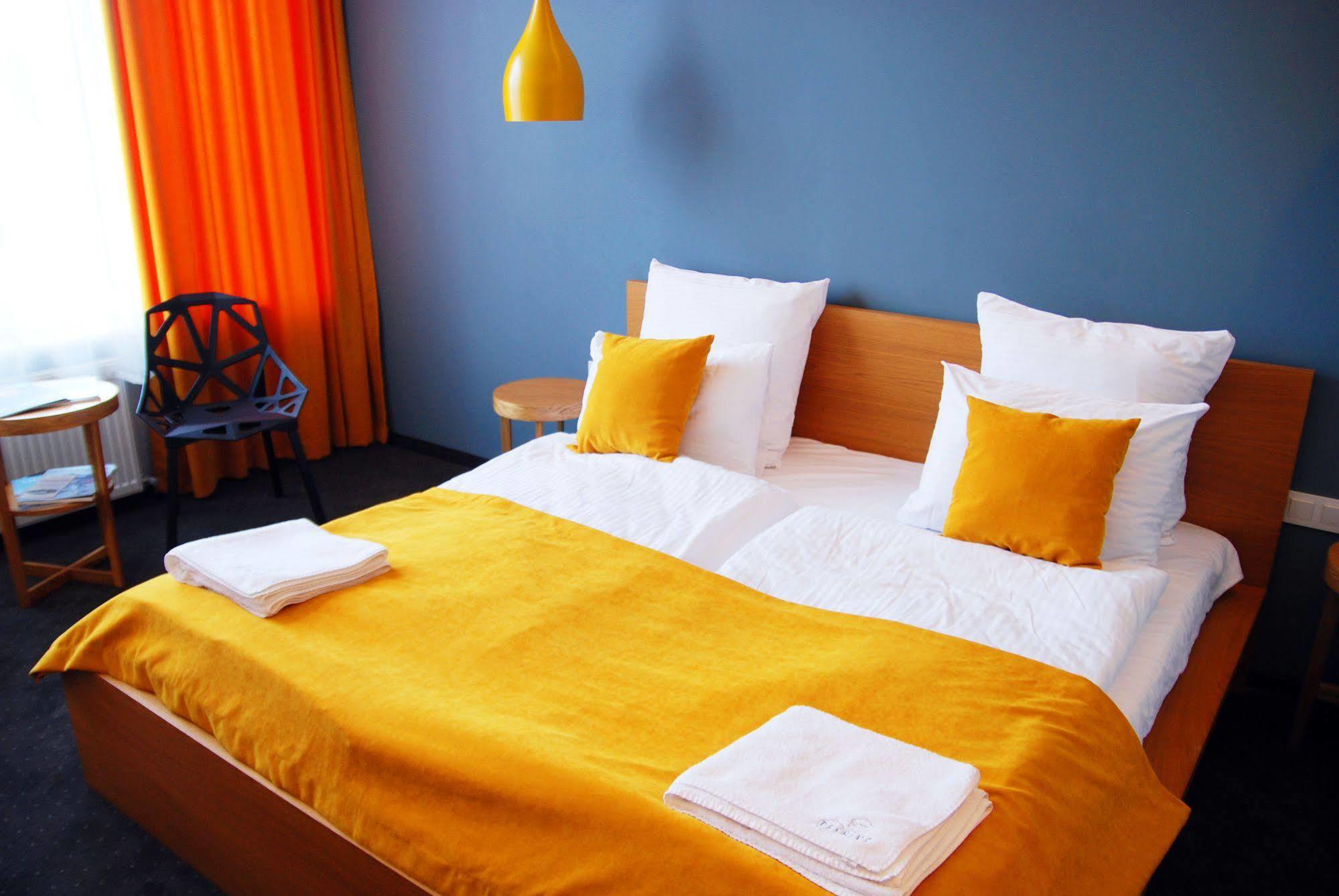 Beehive Hotel Odesa Exterior photo